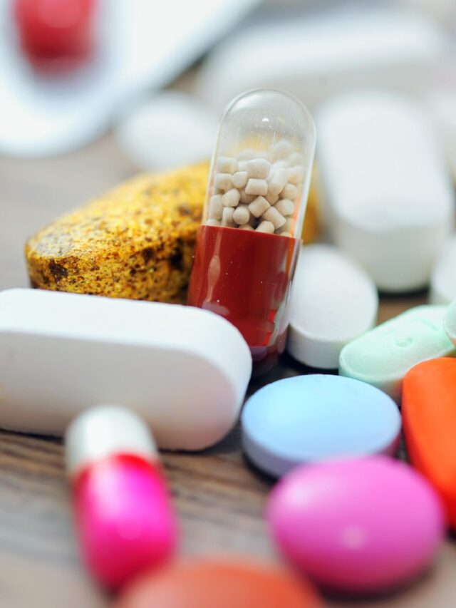 This January 20th, Pharmacist Day is celebrated , one of the most important professions today.